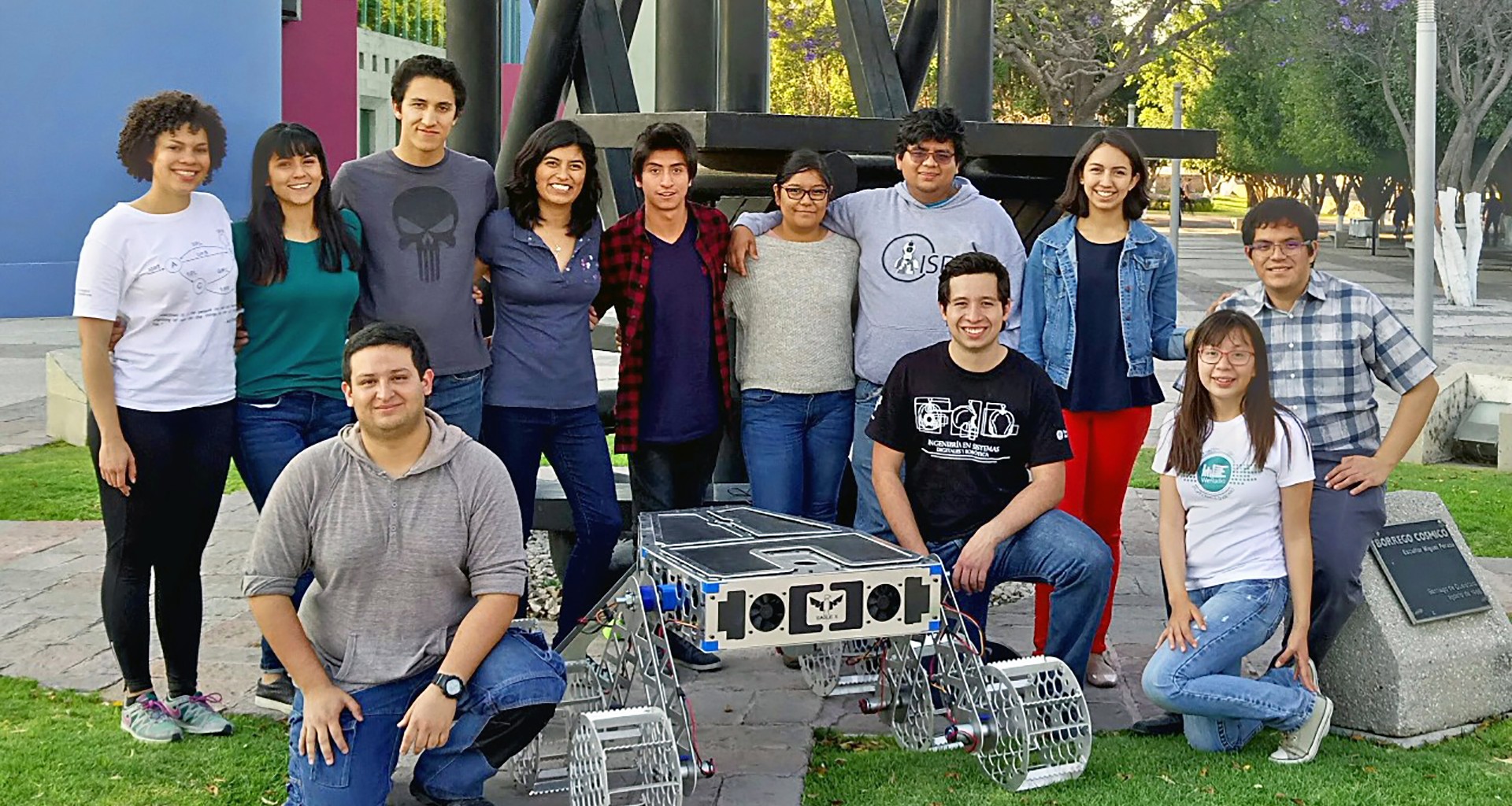 El equipo Eagle X Robotics de Campus Querétaro