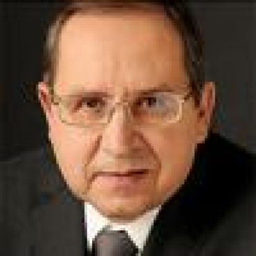 Salvador Alva Gómez