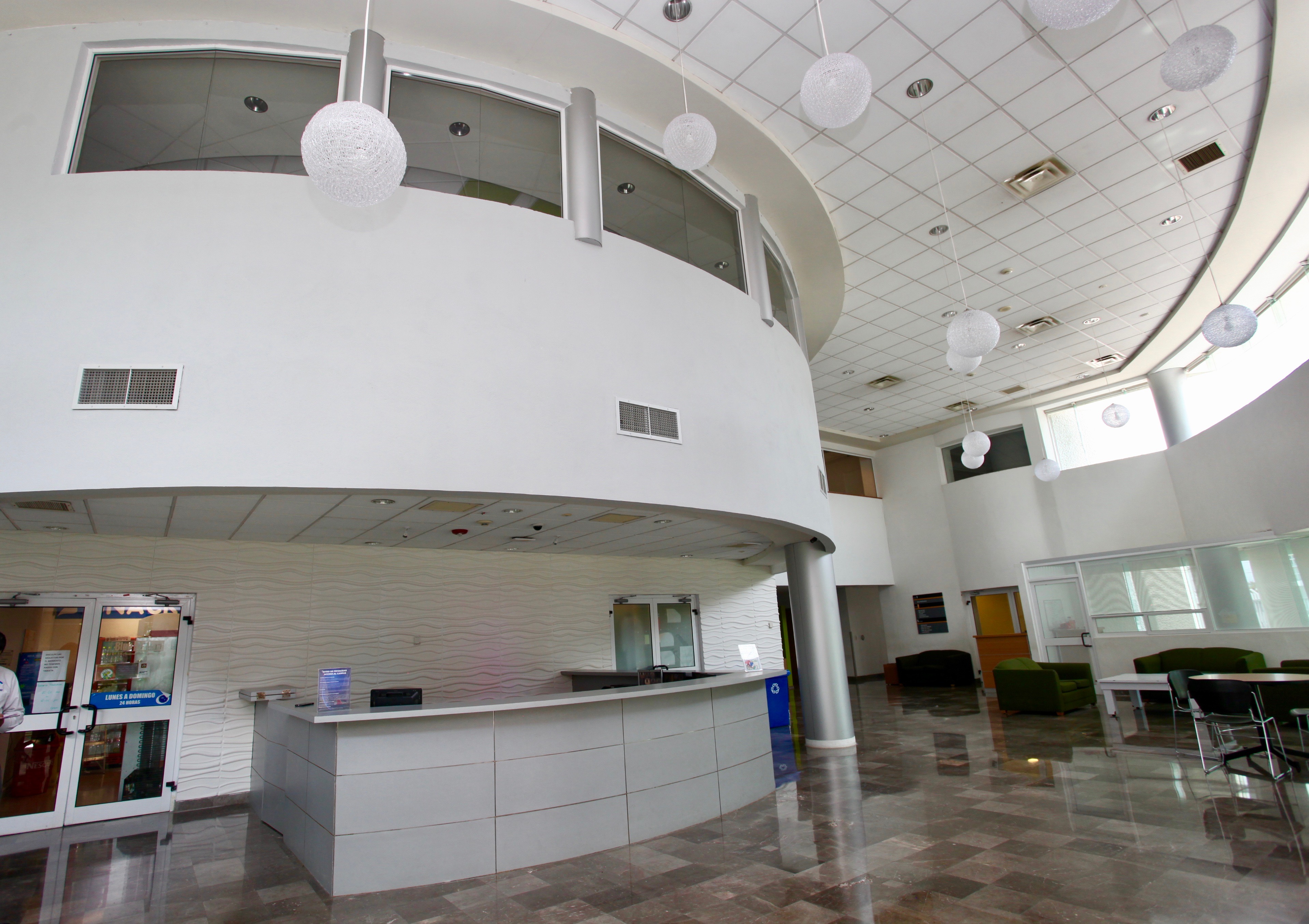 Lobby Residencias III