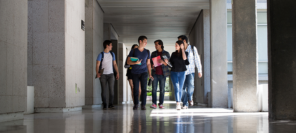 Estudiantes de Ingenieria en Tecnologías Computacionales