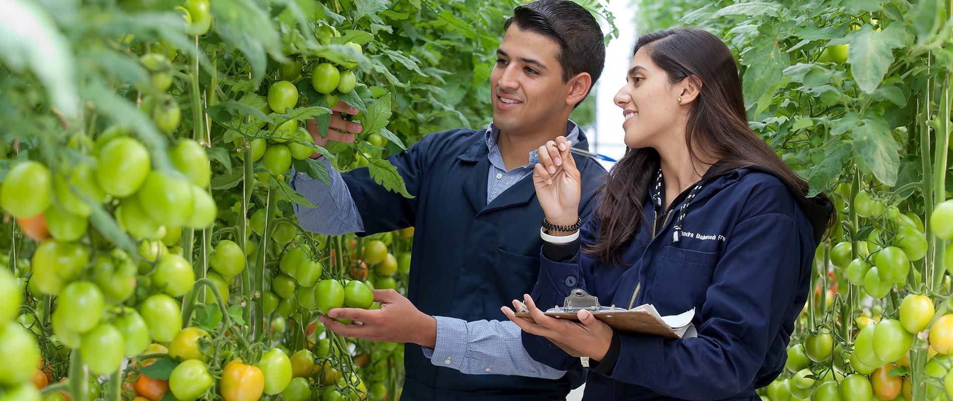 Alumnos de la Ingeniería en Biosistemas Agroalimentarios (IAG)