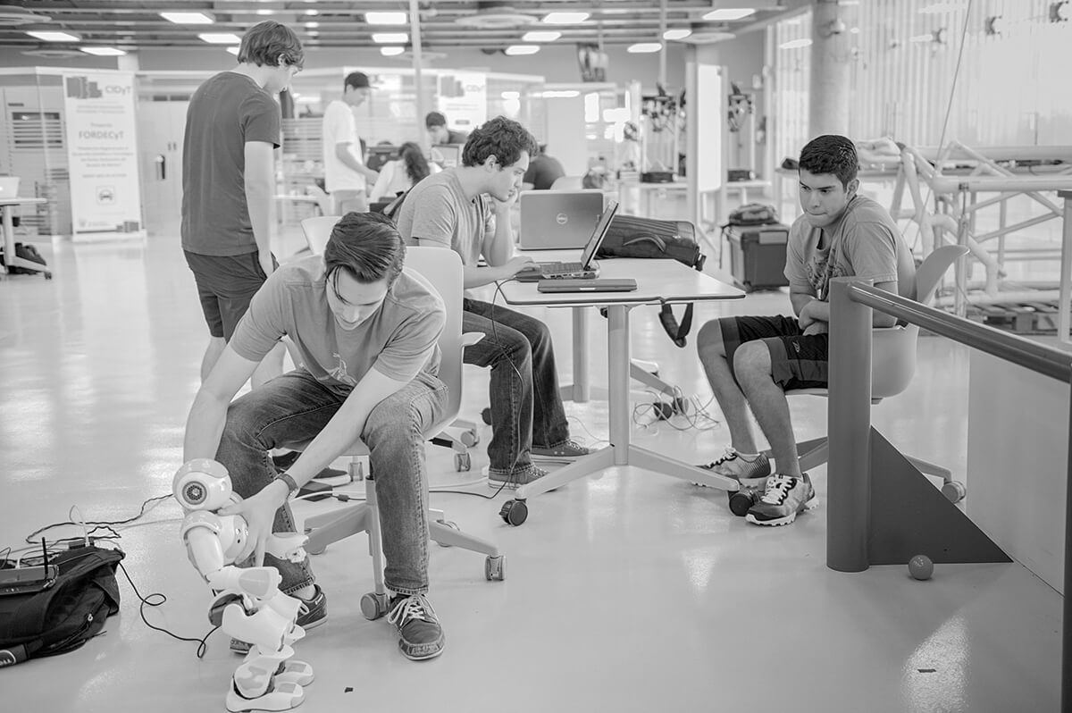 Alumno de Ingeniero en Robótica y Sistemas Digitales del Tecnológico de Monterrey
