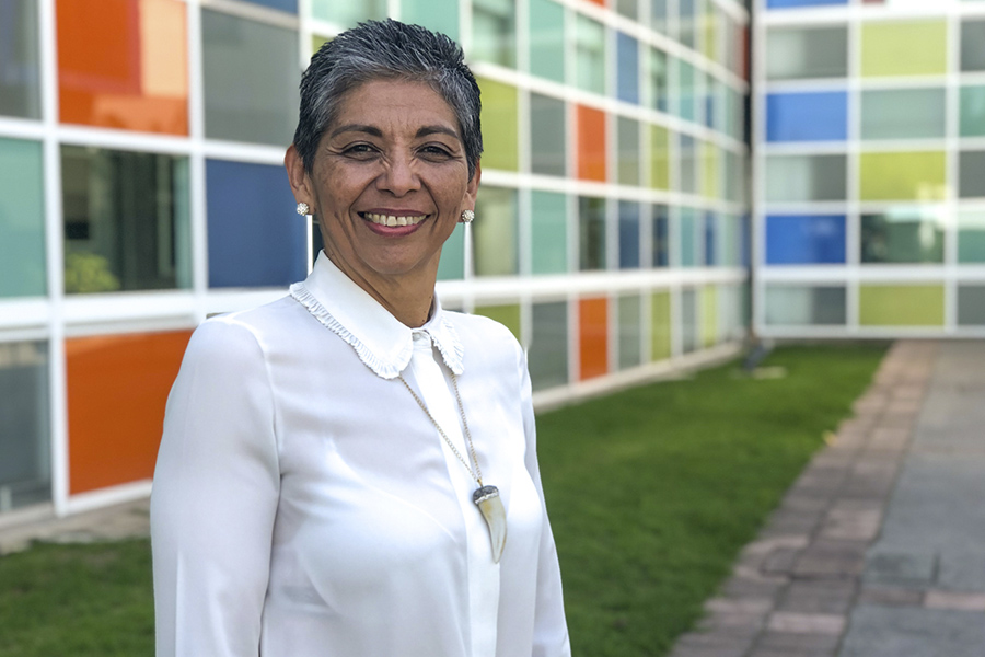 Reyna Martínez recibe premio Profesora Inspiradora de PrepaTec a nivel nacional