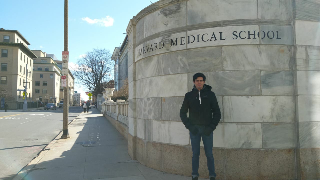 Alumno del Tec realiza estancia de investigación en Harvard durante la pandemia