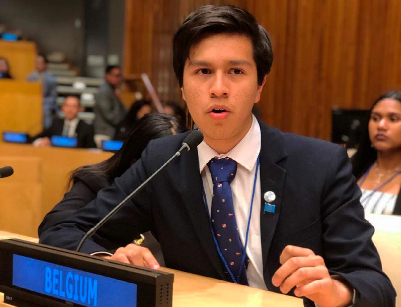 Zacatecano debatiendo en la ONU en Nueva York