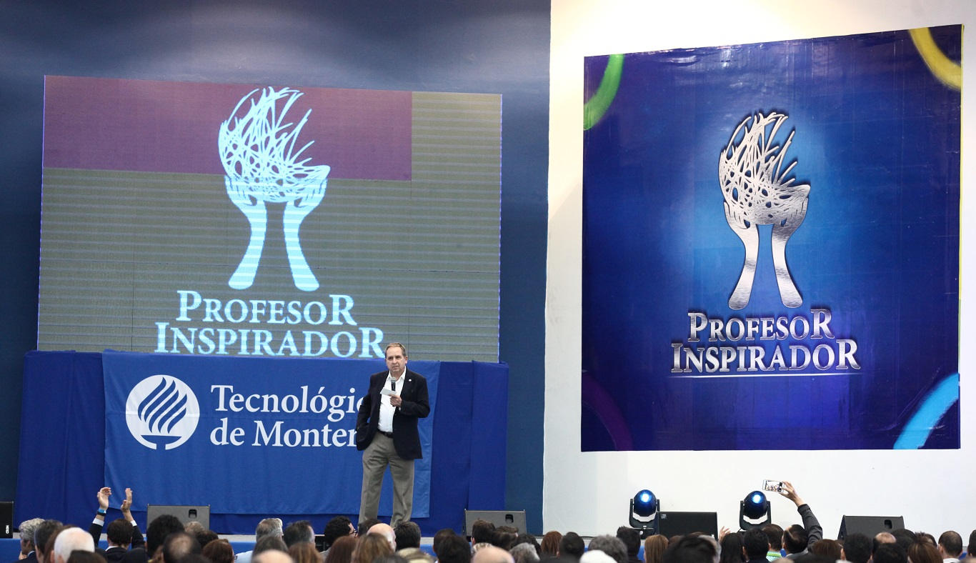 El presidente del Tecnológico de Monterrey, Salvador Alva, dio un mensaje al inicio del evento.