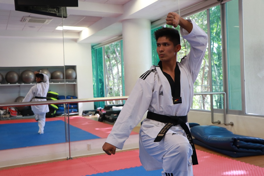Taekwondo Héctor Martínez