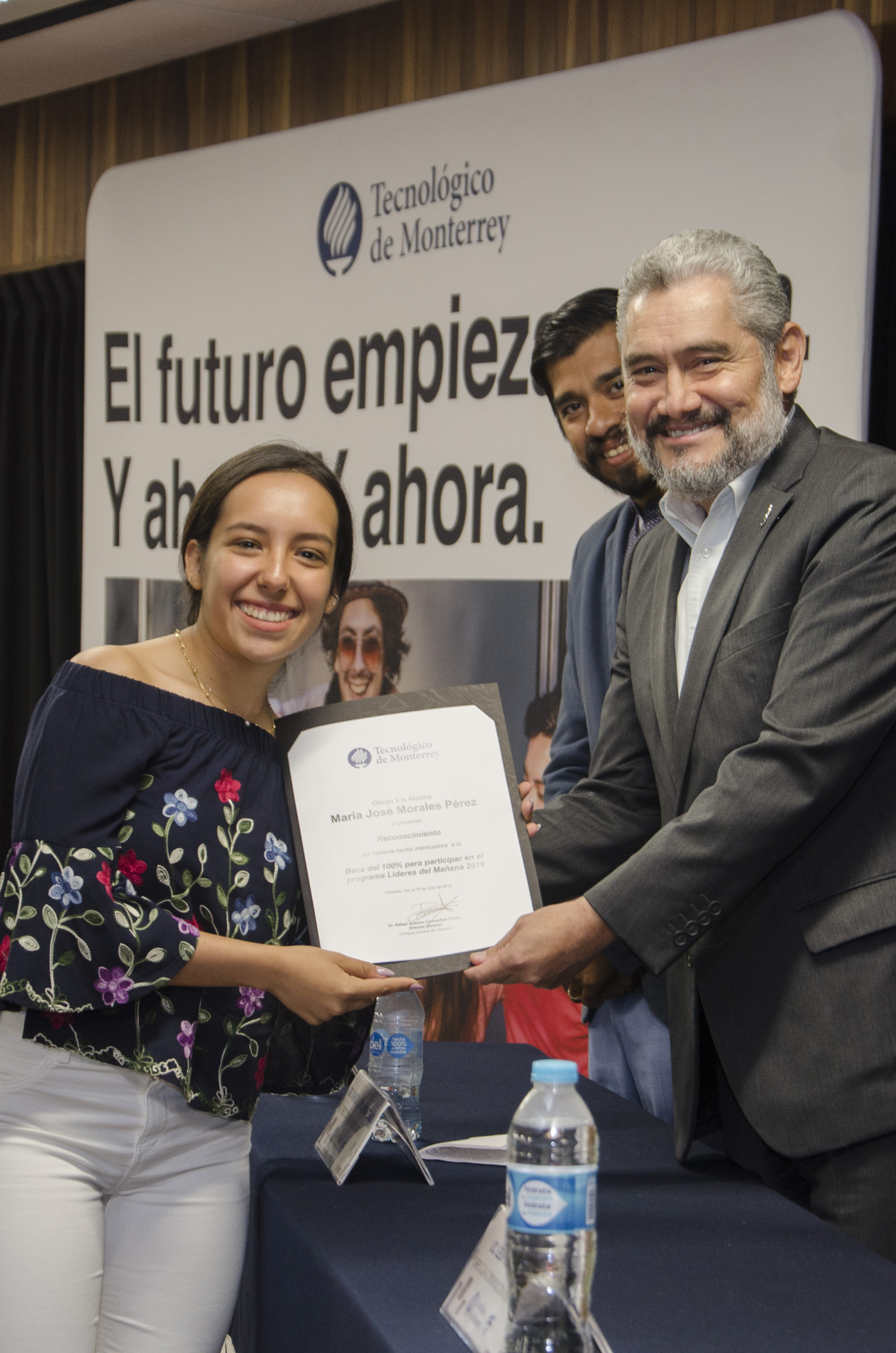 Orizabeña gana beca del 100% para estudiar en el Tec de Monterrey