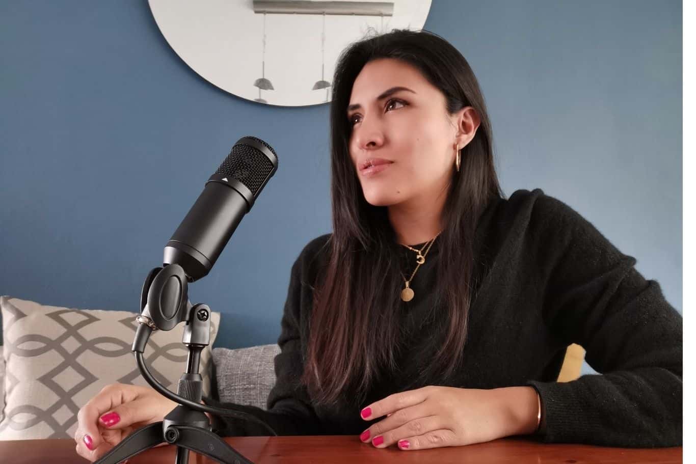 Podcast "Treinta me di cuenta" por Citlalli Barraza y Jimena Jiménez 