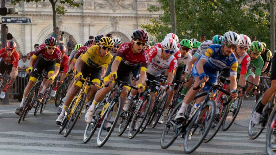 Ciclistas durante el Tour de Francia
