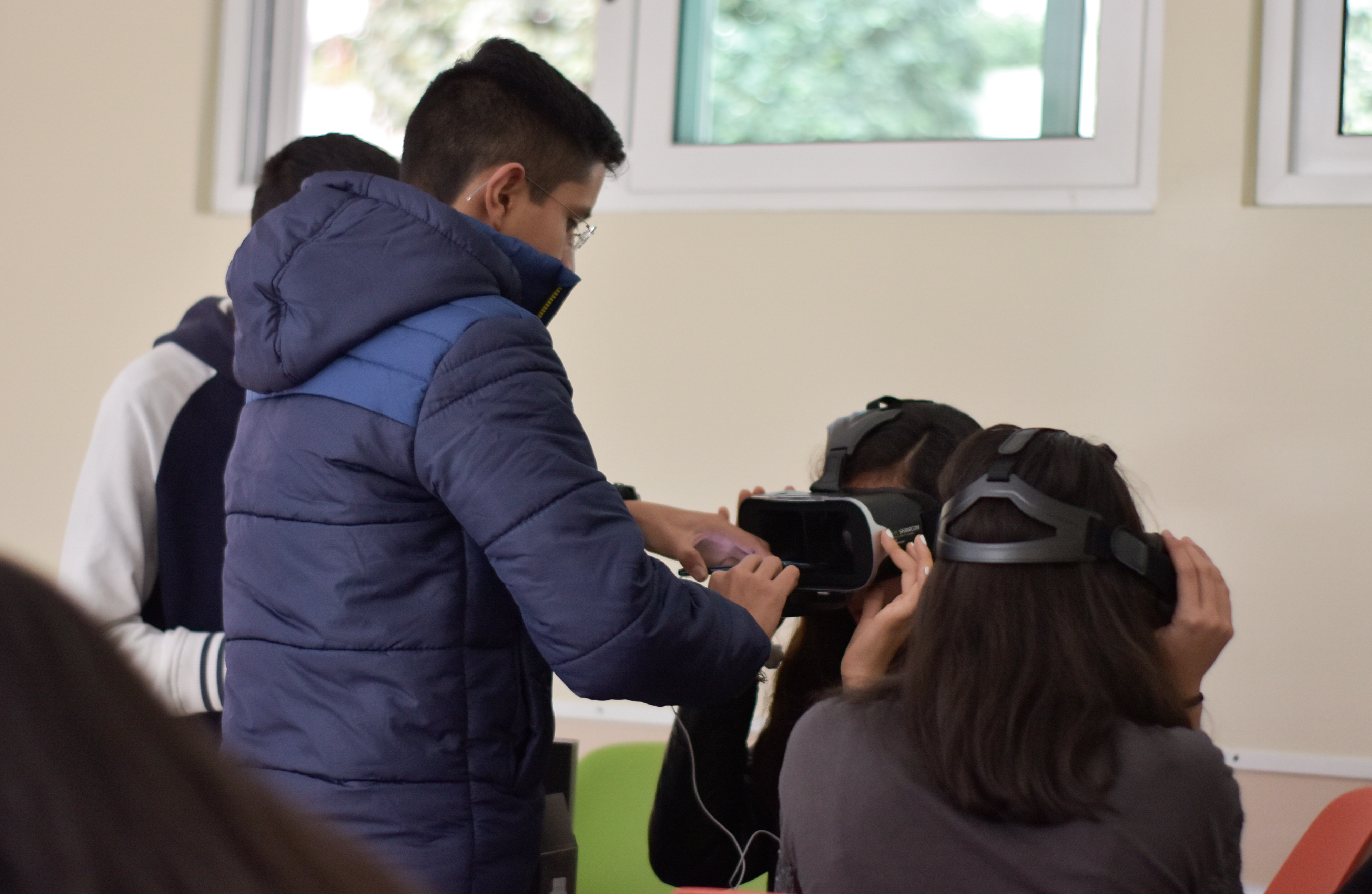 Alumnos de PrepaTec en realidad virtual