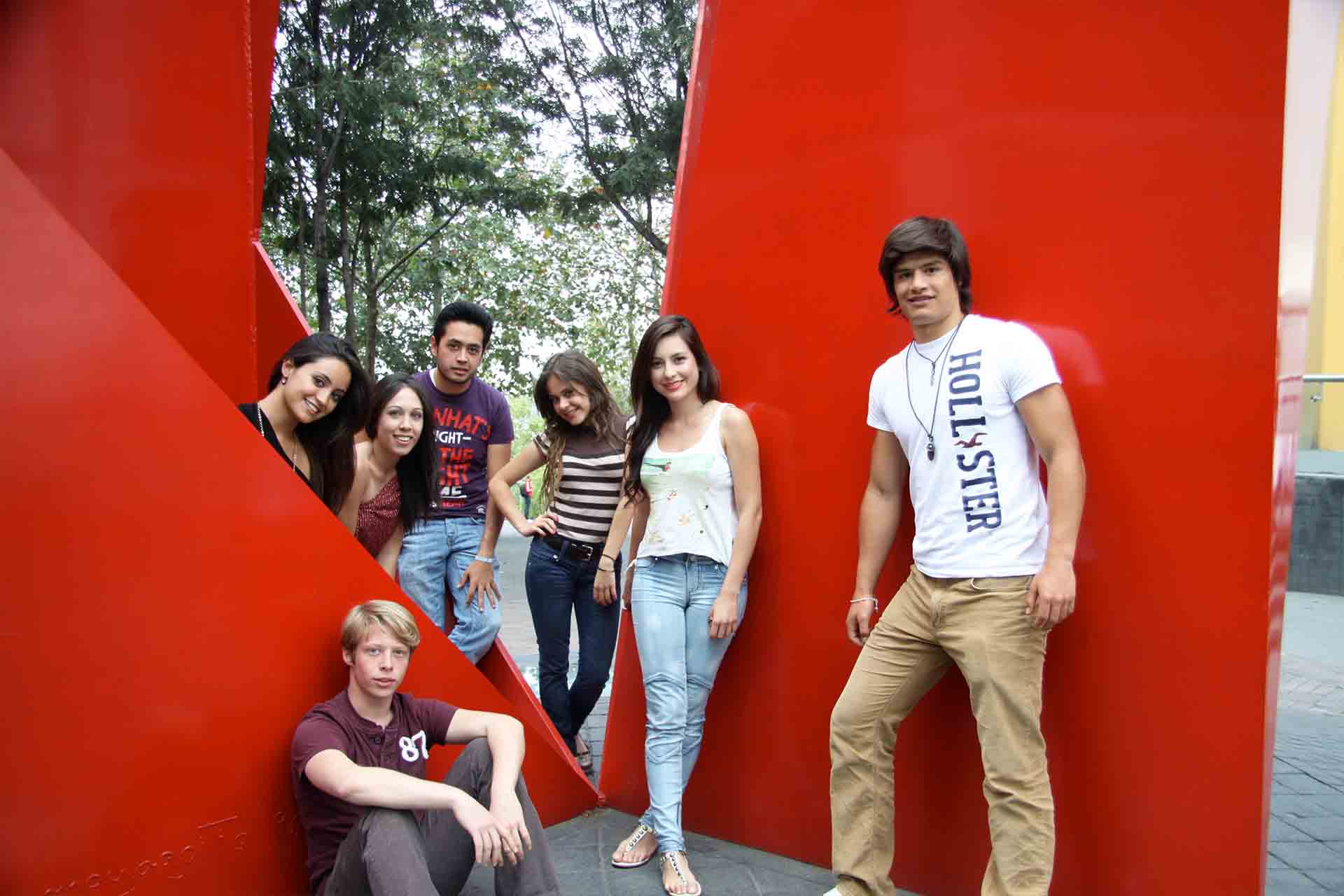 Alumnos en la universidad Tec de monterrey en Estado de México