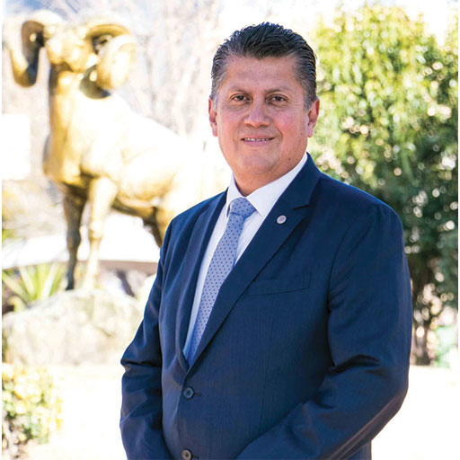 Armando Bahena Vigna director general Tec de Monterrey campus Chihuahua