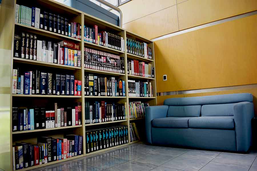 Biblioteca de Campus Morelia. 