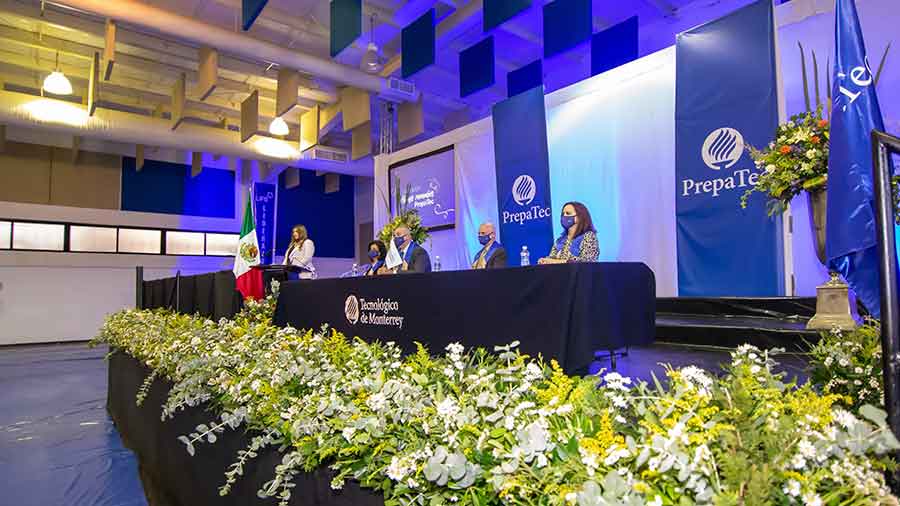Celebración de entrega de diplomas presencial de PrepaTec Cd. Obregón