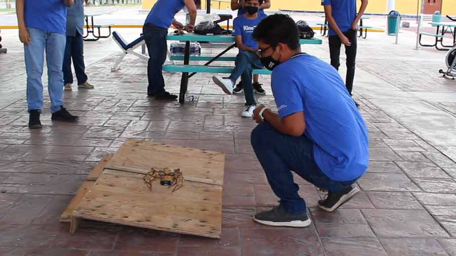 reto de inclinación de rampa en Reto Kinetec de campus Ciudad Obregón