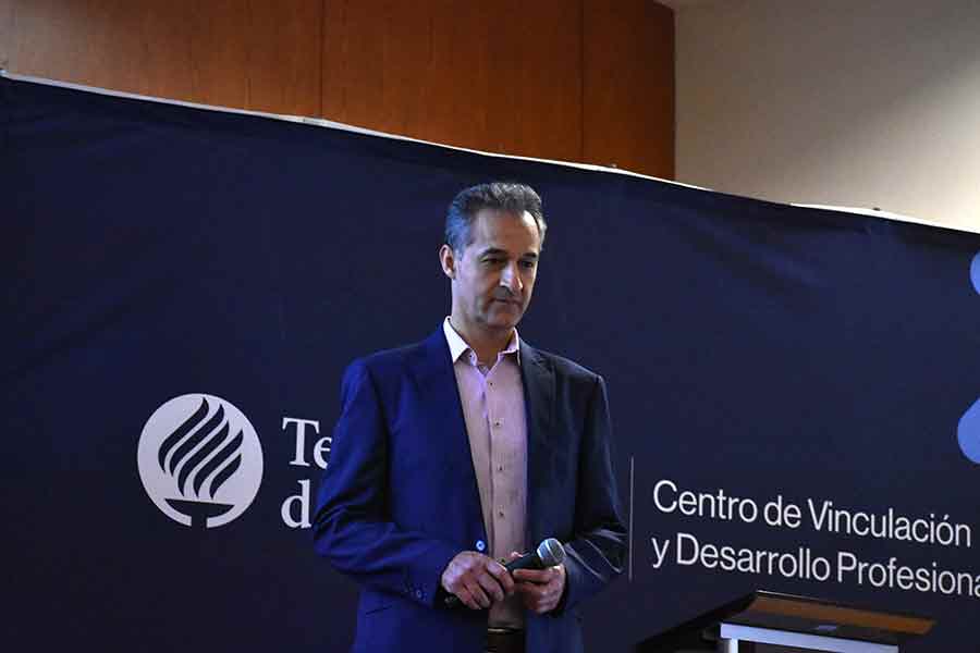 Aspectos clave de la movilidad del futuro fue el tema de la ponencia en el Tec Guadalajara.