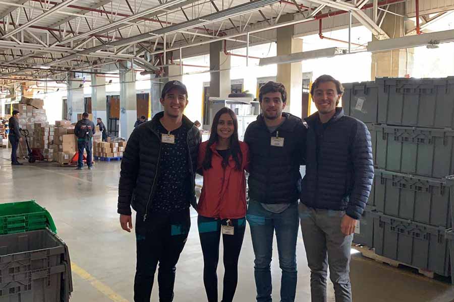 Estudiantes del Tec renuevan la logística de Coppel con ayuda del MIT