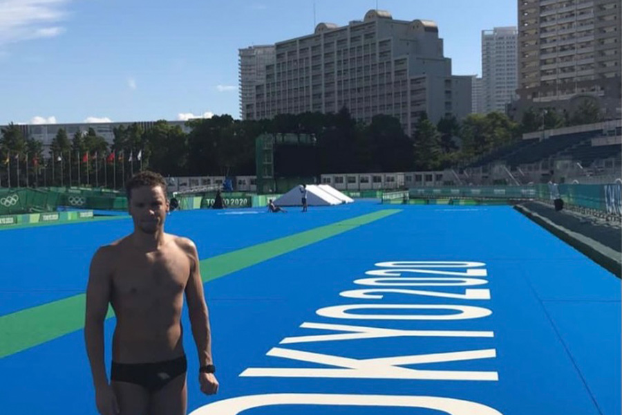 Daniel momentos antes de competir en los 10 km en aguas abiertas en Tokio 2020.