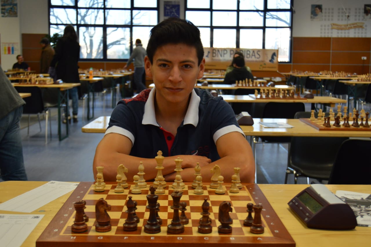 Isaac, prodigio del ajedrez