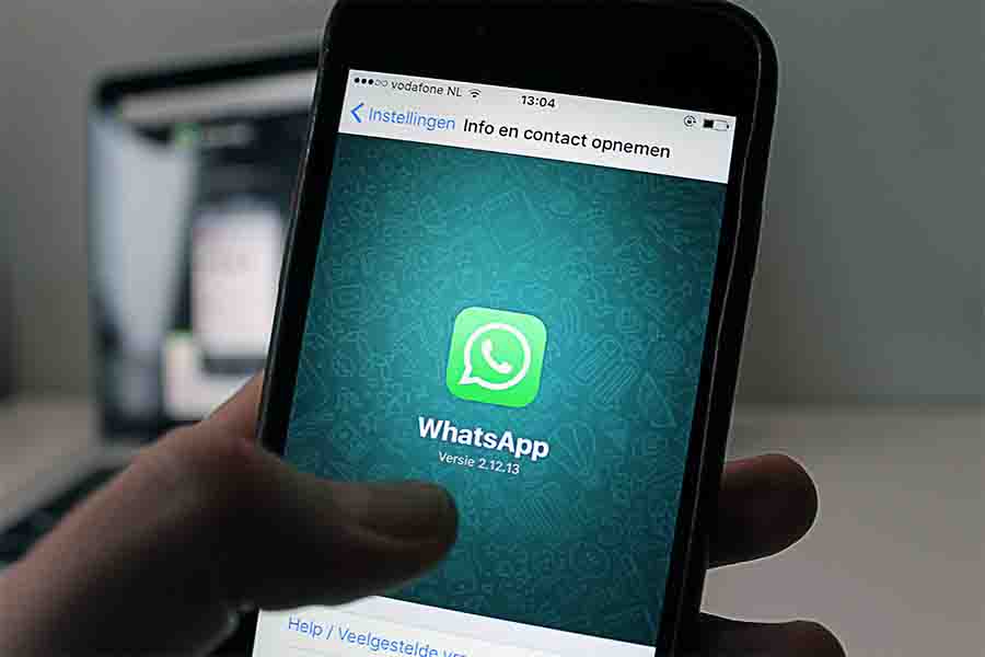 Las asesorías eran impartidas a través de videollamadas de WhatsApp