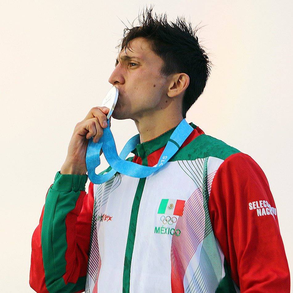 Ismael Hernández Uscanga, egresado de Economía, ganó medalla de bronce en los Juegos Olímpicos de Río 2016.