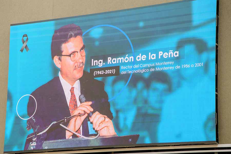 Ramón de la Peña, exrector del campus Monterrey.