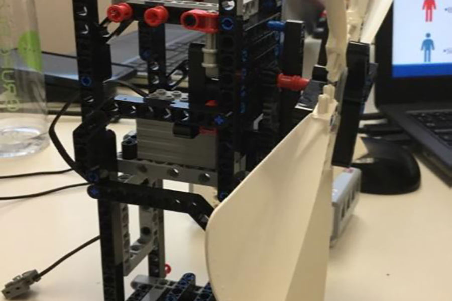 Muestra del robot diseñado por investigadores del Tec