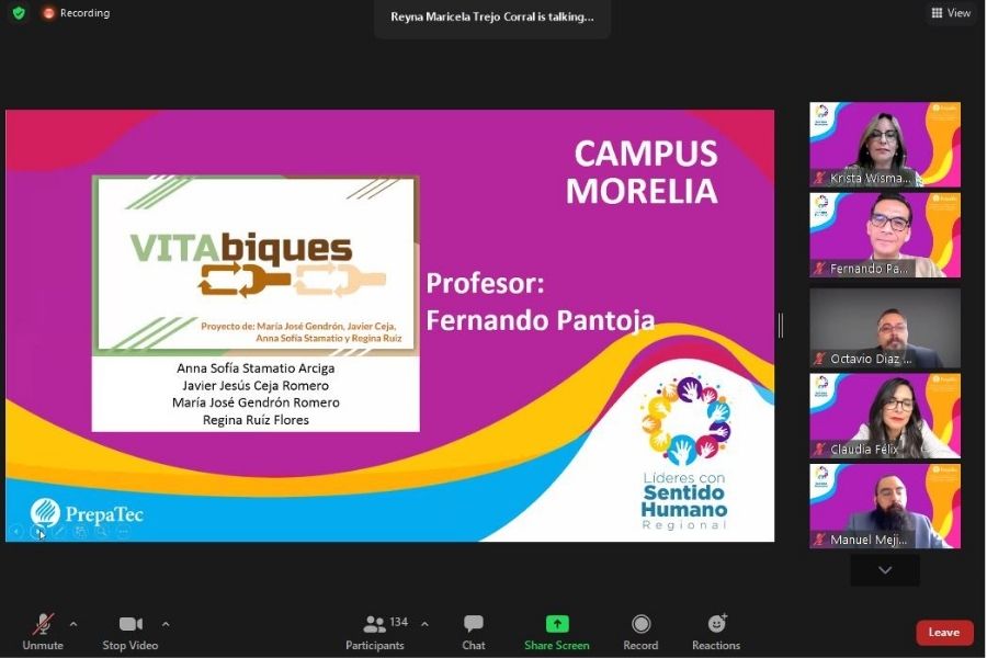 Presentación del proyecto "VitaBiques" en Tec campus Morelia.