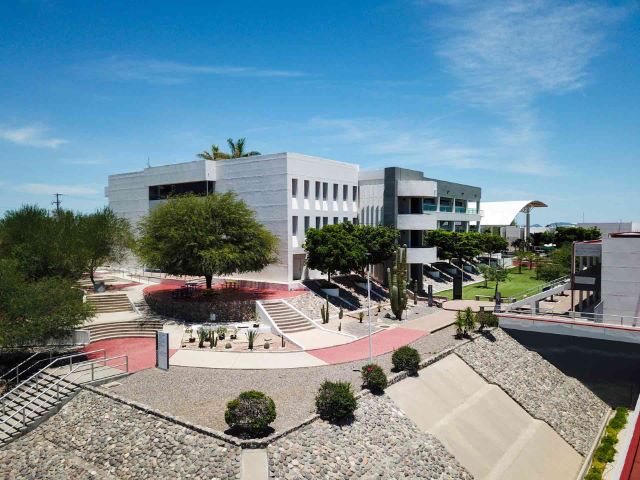 Edificio IV del campus, donde se ubica Prepa Tec.