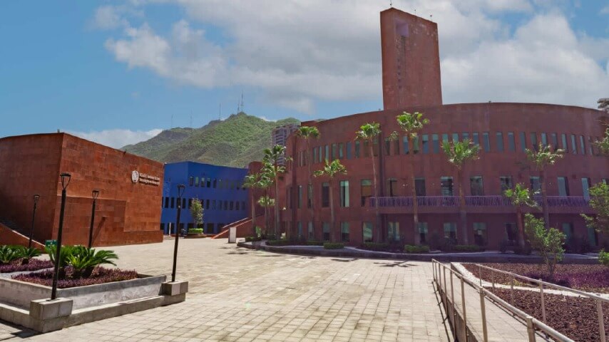 Sala de conferencias de Escuela de Gobierno