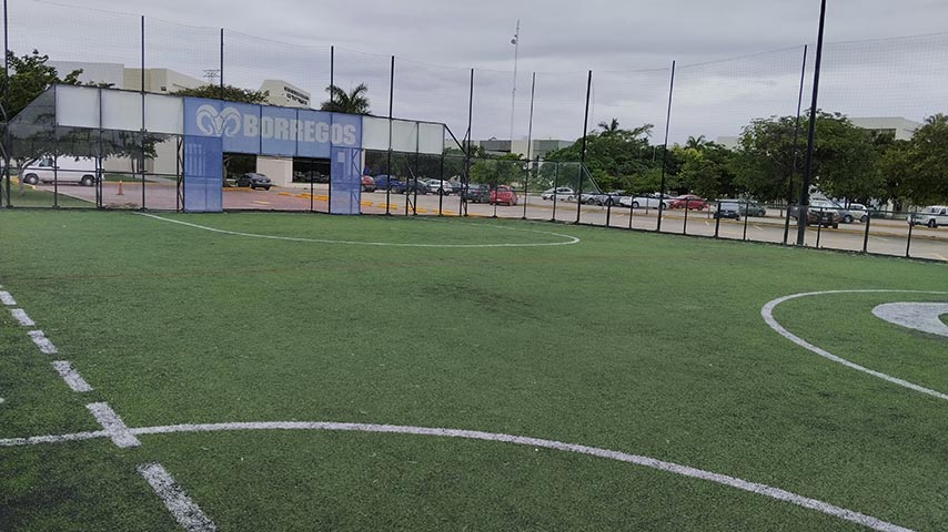 Campo de fútbol rápido, Campus Tampico