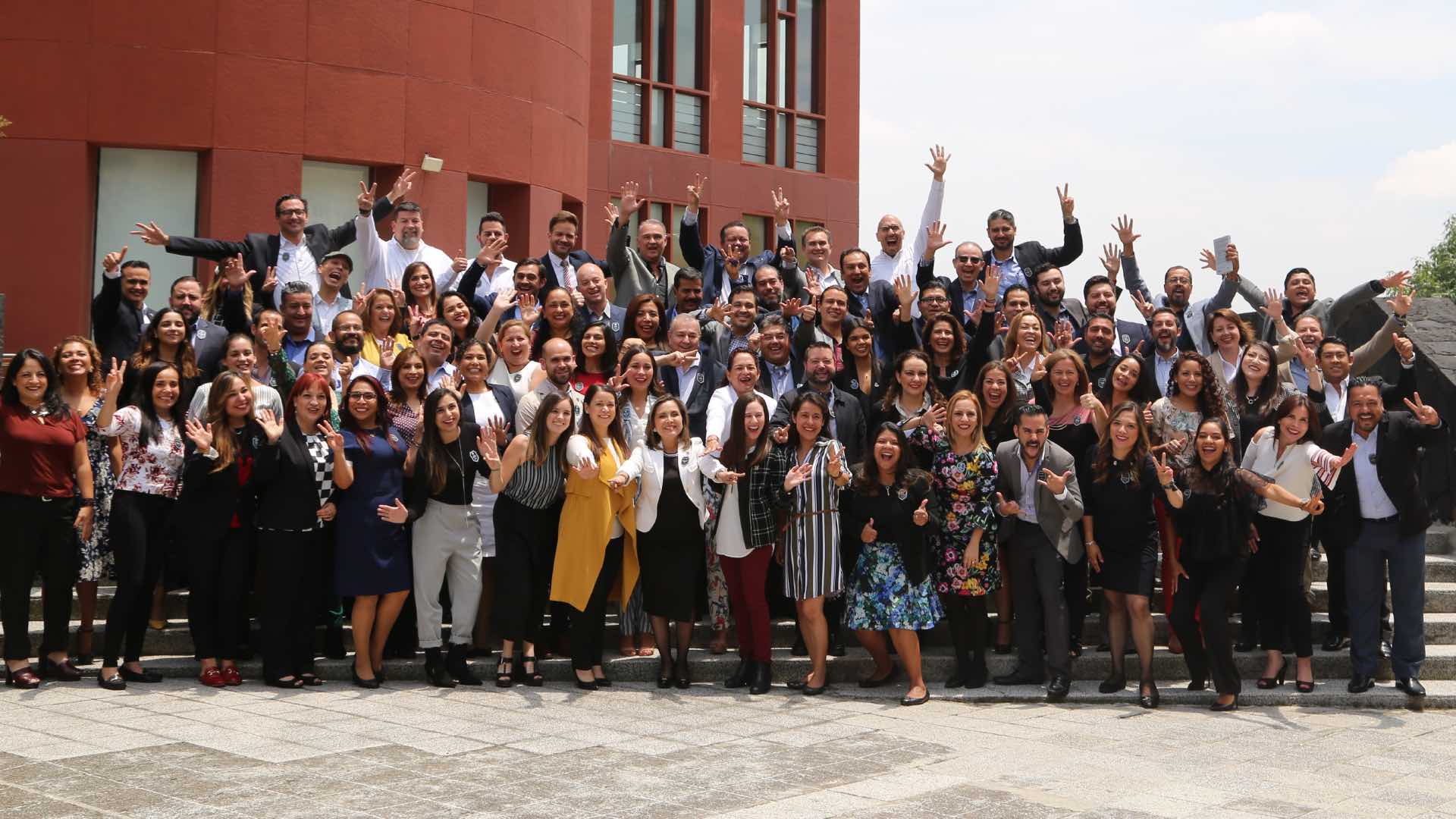 Equipo de asociaciones tec