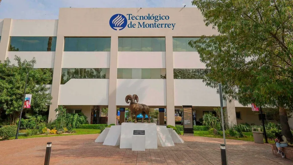 Fachada Campus