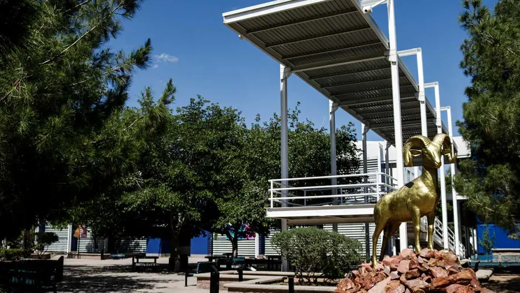 Preparatoria Juárez