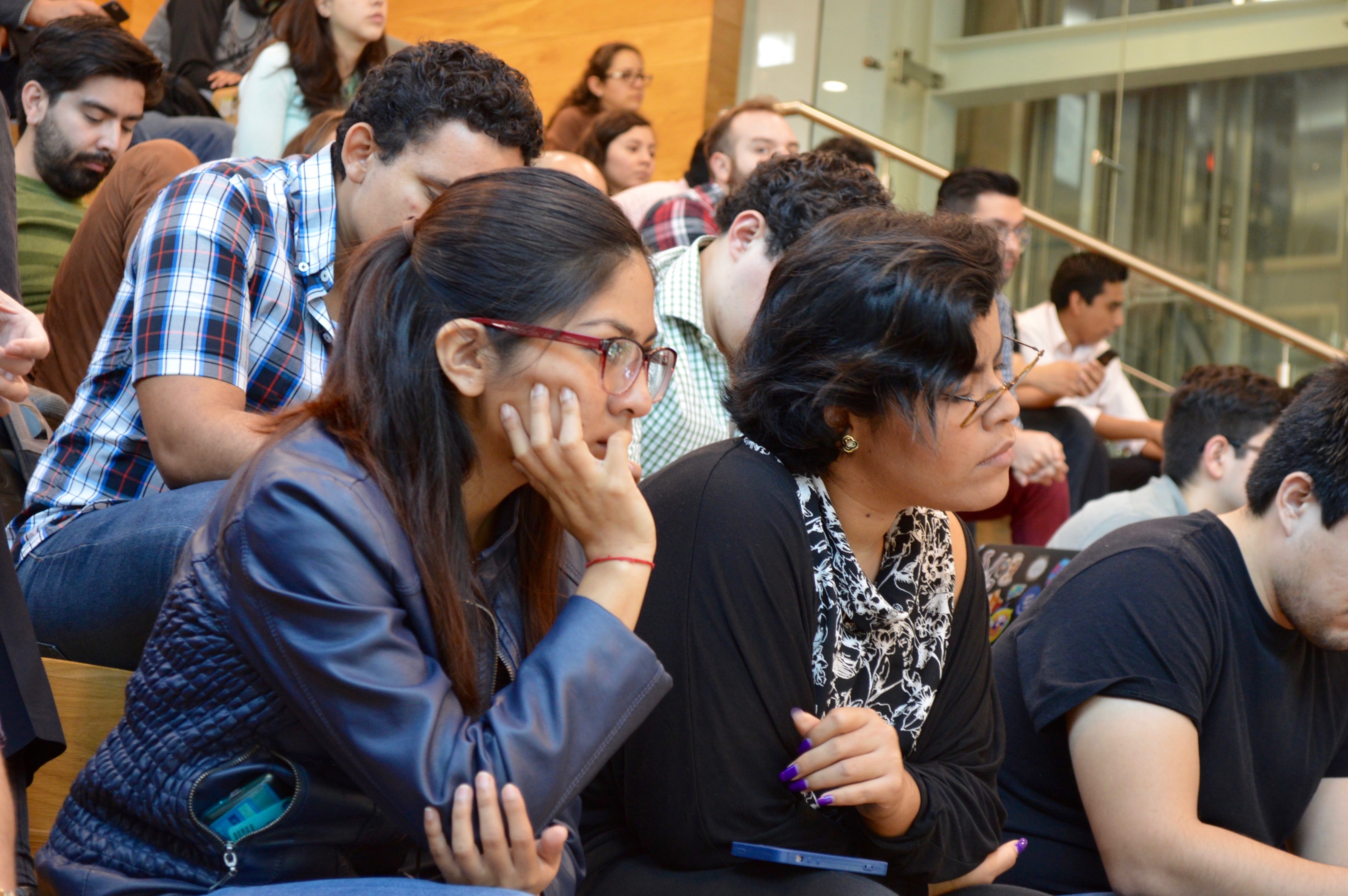 Estudiantes de la EIC en la 1º Reunión de Investigación de Posgrado 1º Reunión de Investigación de Posgrado de la EIC