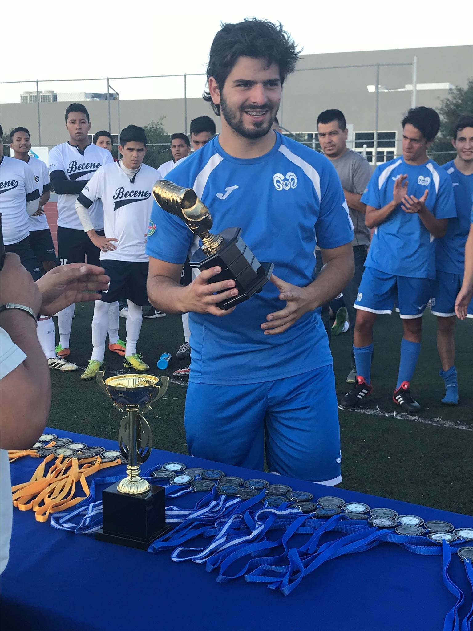 Ricardo Abud obtuvo el título de campeón goleador Ricardo Abud obtuvo el título de campeón goleador