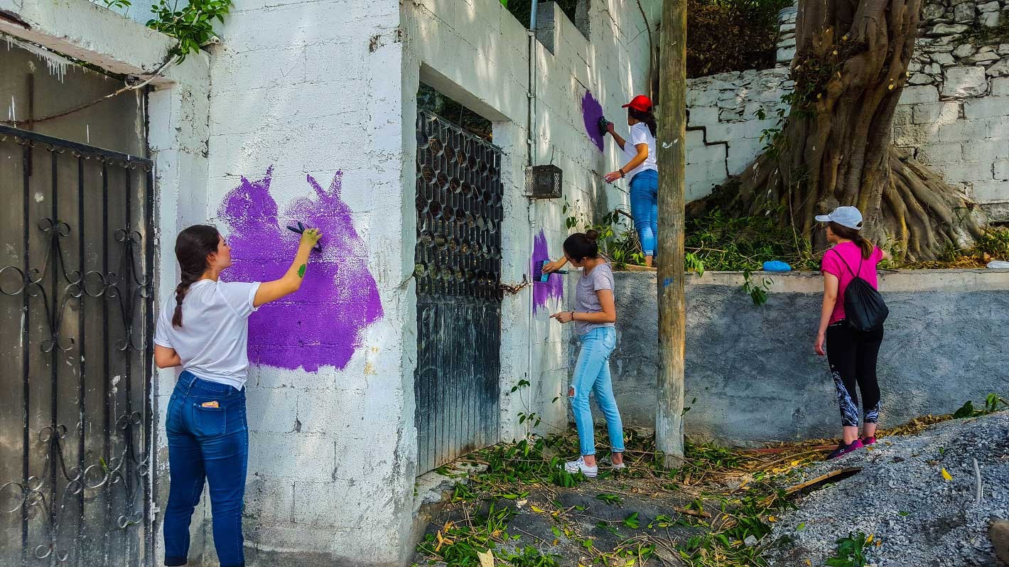 También se buscó bajar la violencia en la zona con este proyecto. También se buscó bajar la violencia en la zona con este proyecto.