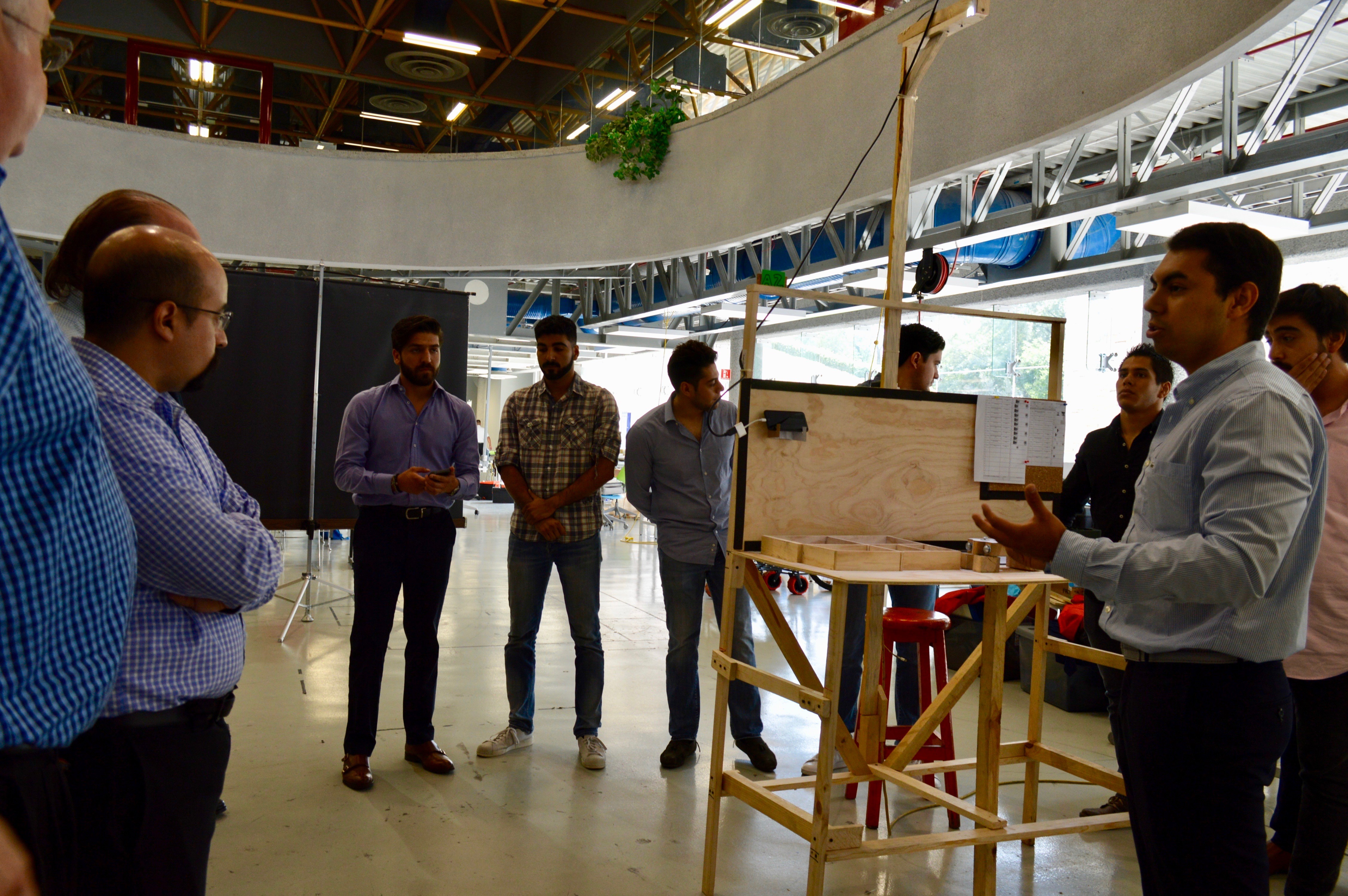 Capstone project con realidad virtual e industria 4.0 Capstone project con realidad virtual e industria 4.0