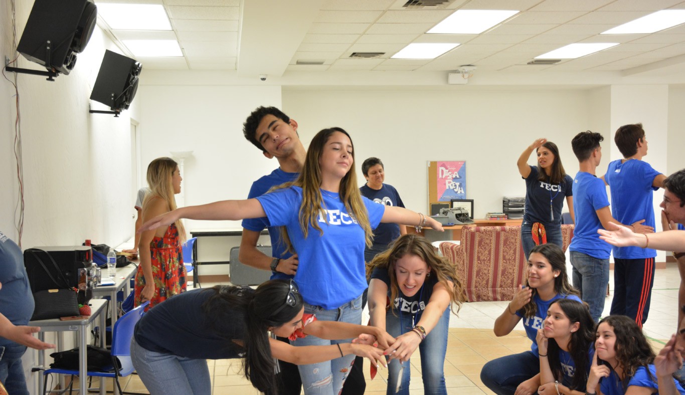 Los alumnos de Chihuahua exploraron sus dotes teatrales. Hi Tec Chihuahua