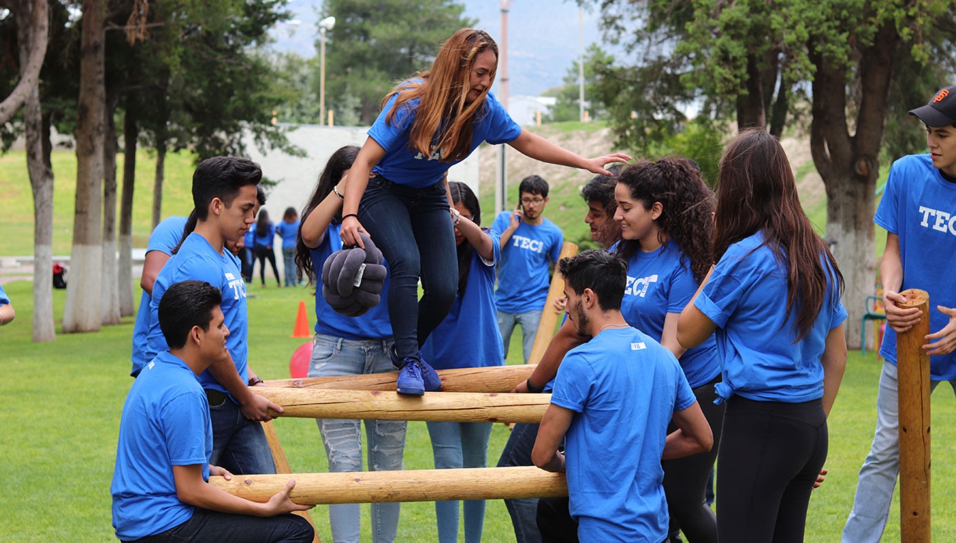 Con las actividades del Hi Tec se les dio la bienvenida a los nuevos alumnos del Tec. Hi Tec