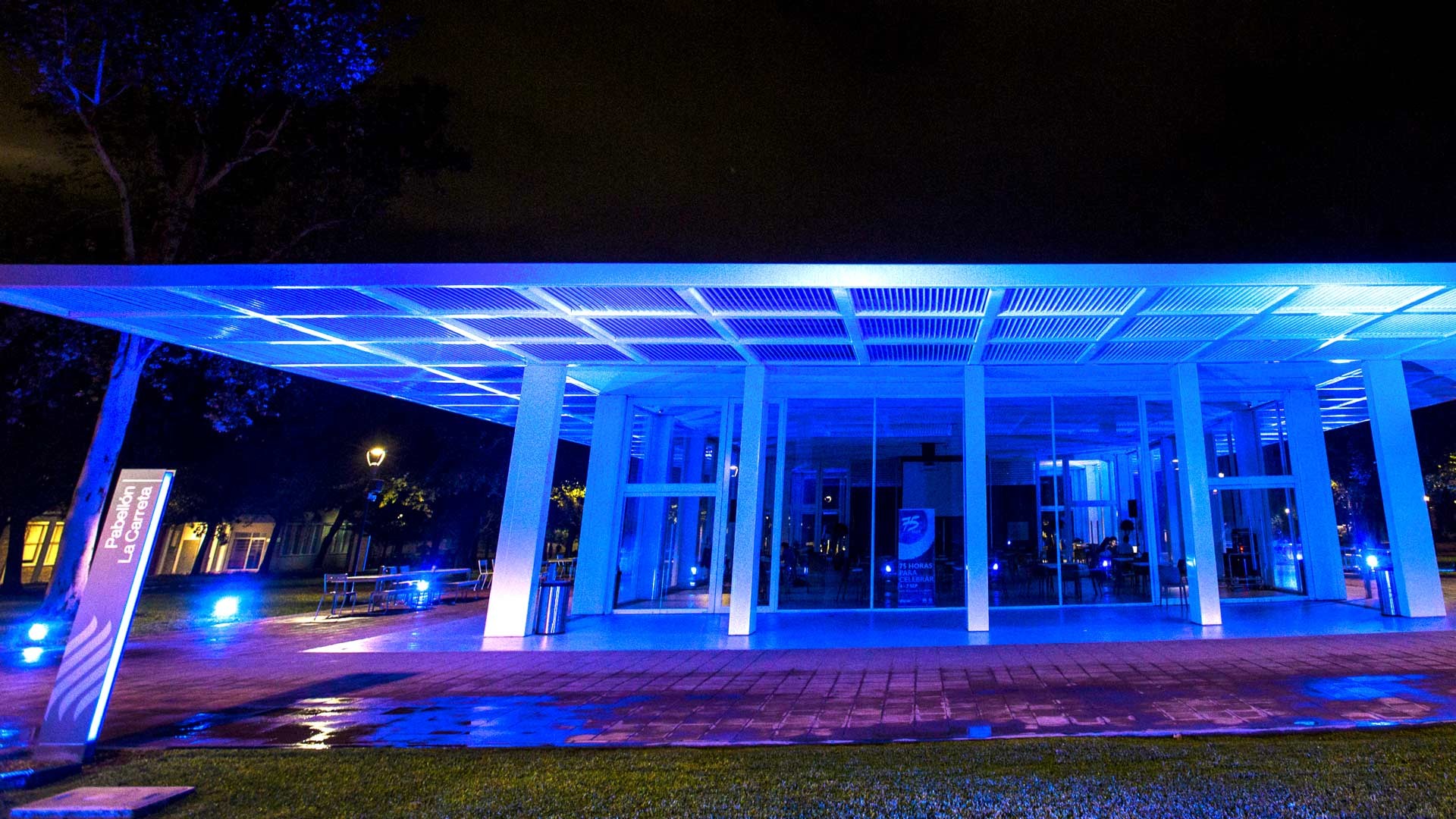 El Tec estará de fiesta por 75 horas por su 75 aniversario. El Tec estará de fiesta por 75 horas por su 75 aniversario.