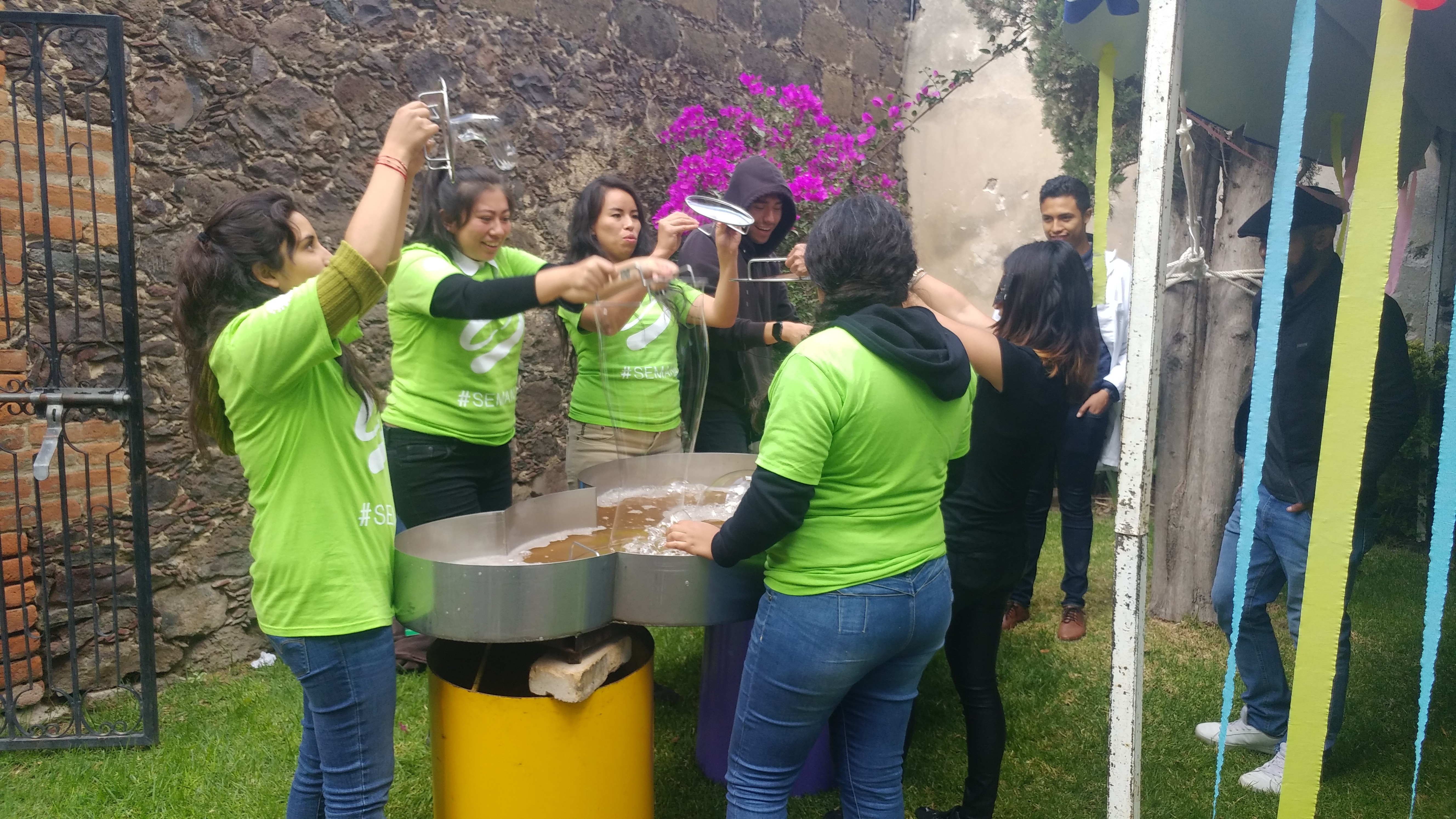 El reto fue igualmente divertido para los alumnos del Tec de Monterrey Campus Hidalgo. Diversión para todos