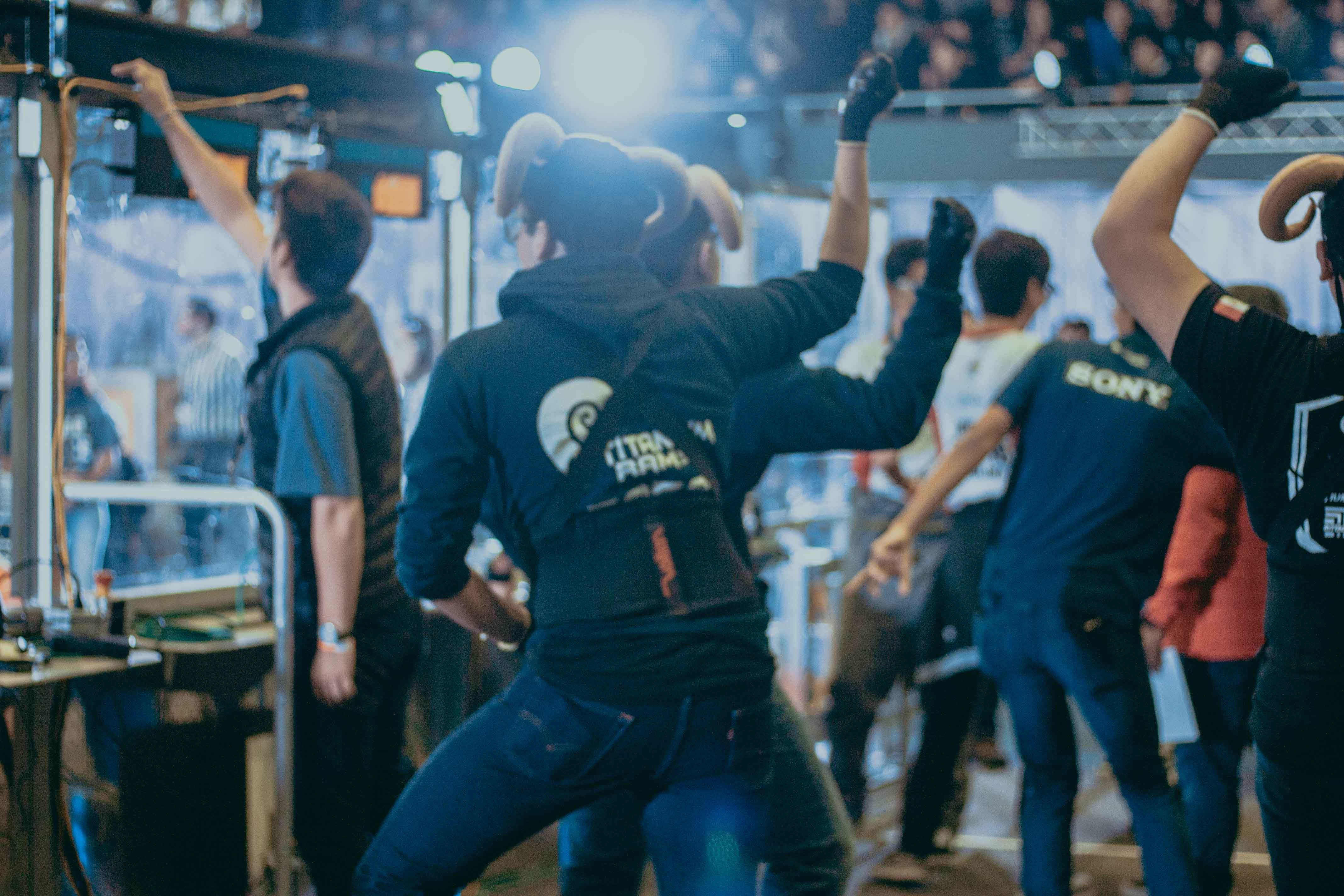 Los participantes se mostraron muy animados y contentos durante los tr Participación de Titanium Rams 5959 en FIRST