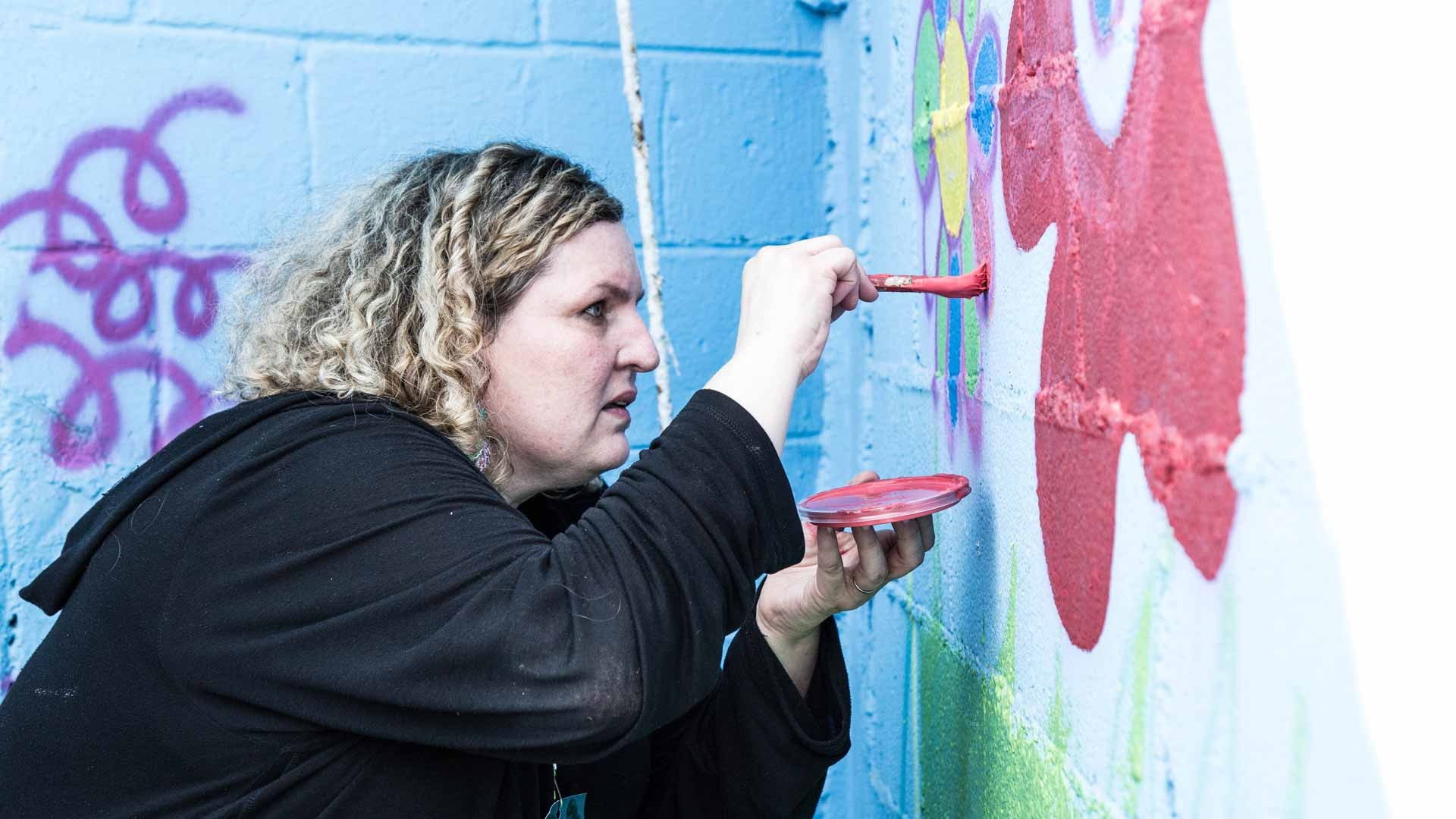 La principal actividad fue la restauración de escuelas. Día del Voluntariado