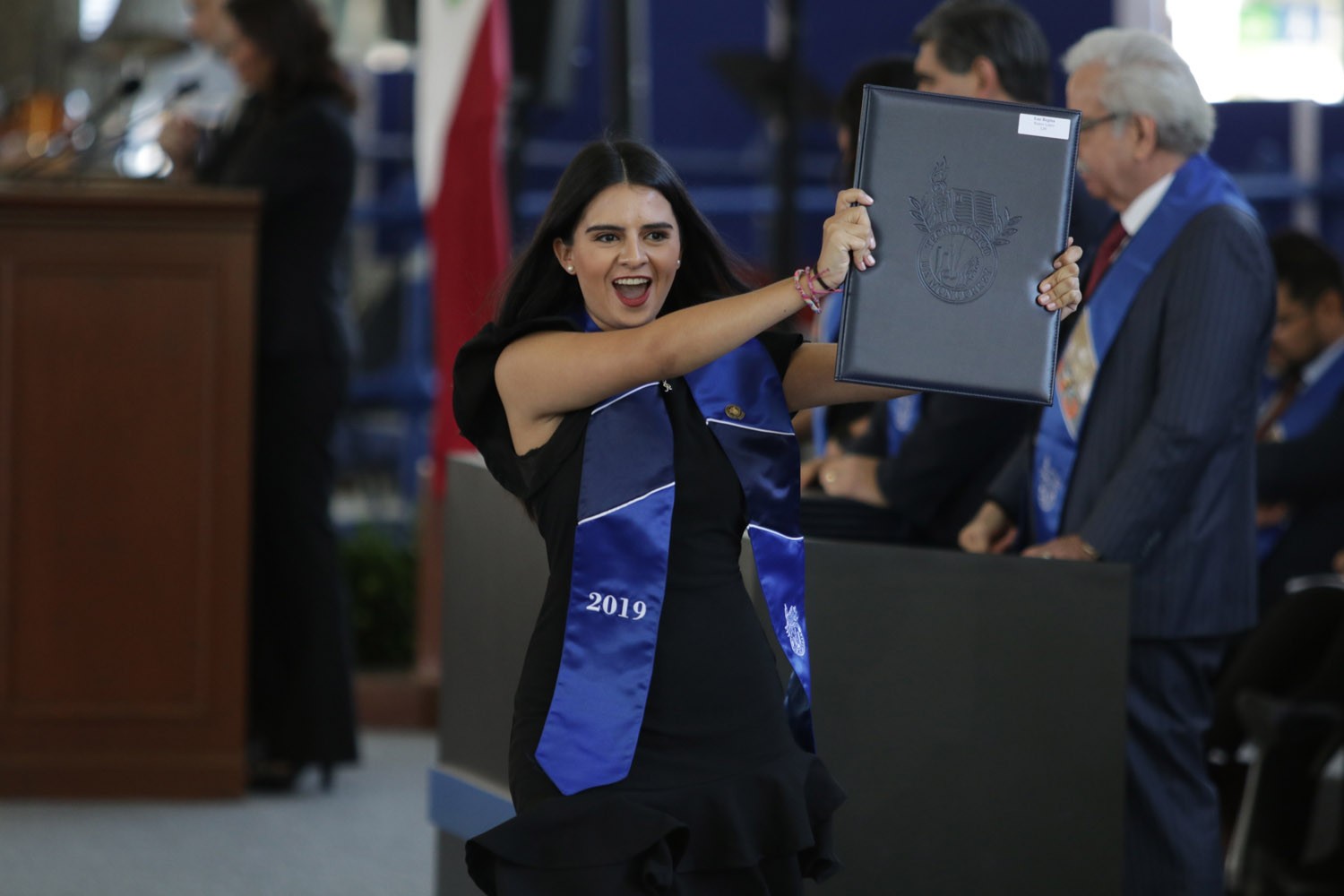 Graduación Profesional Diciembre 2019 Graduación Profesional Diciembre 2019