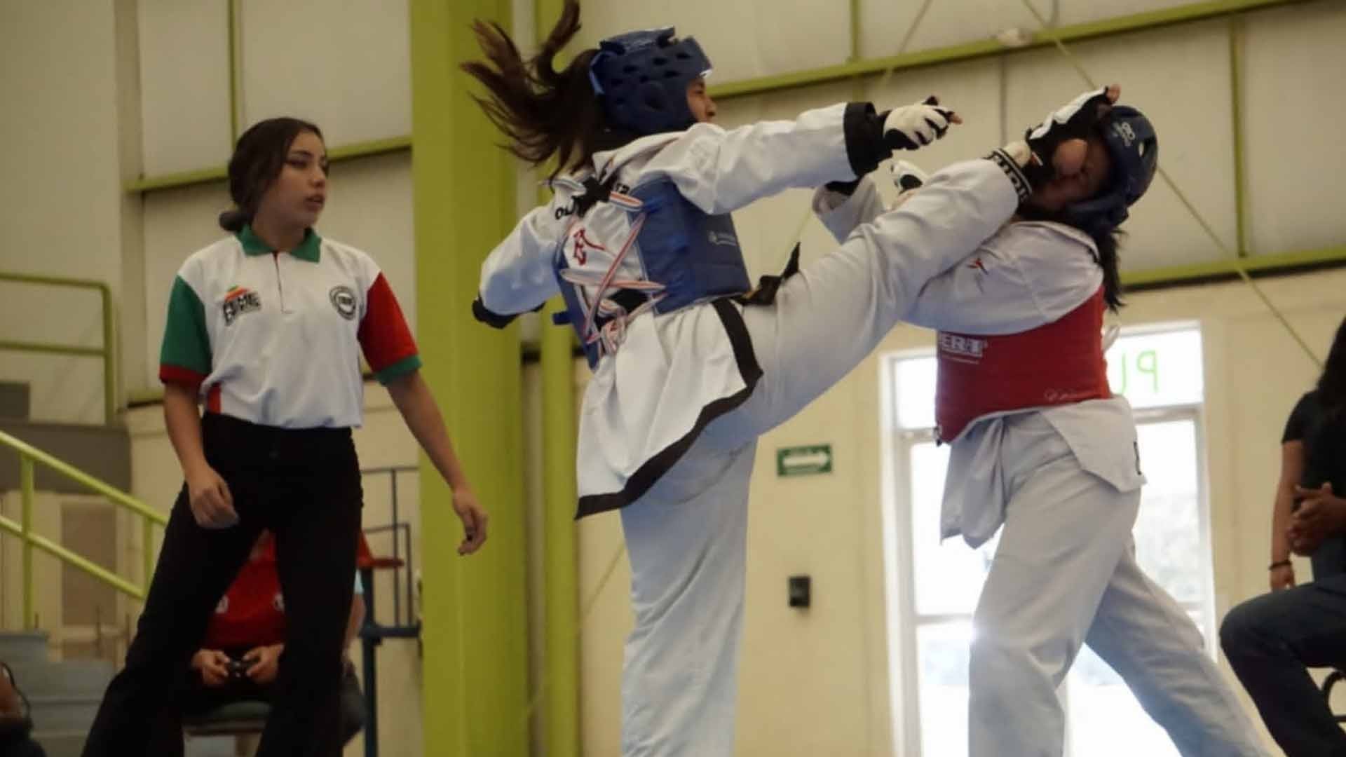 Representante de Borregos Laguna en Taekwondo consigue primer lugar