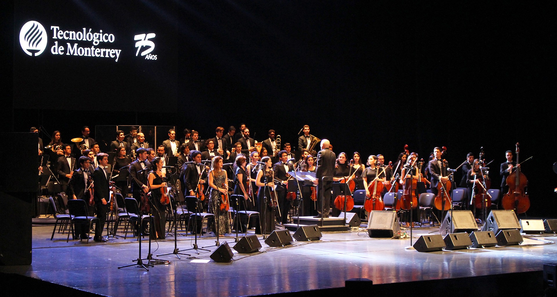 Mariachi Vargas concierto por el 75 aniversario del Tec de Monterrey