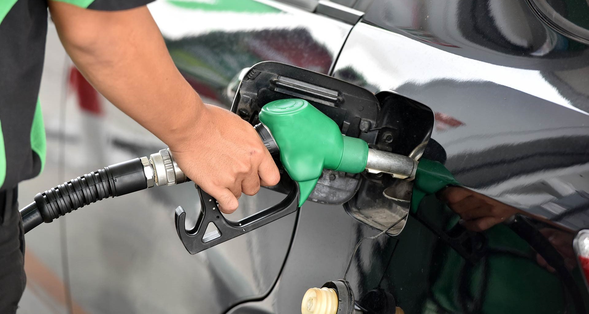 Asegurar abasto de gasolina y buscar alternativas son los retos