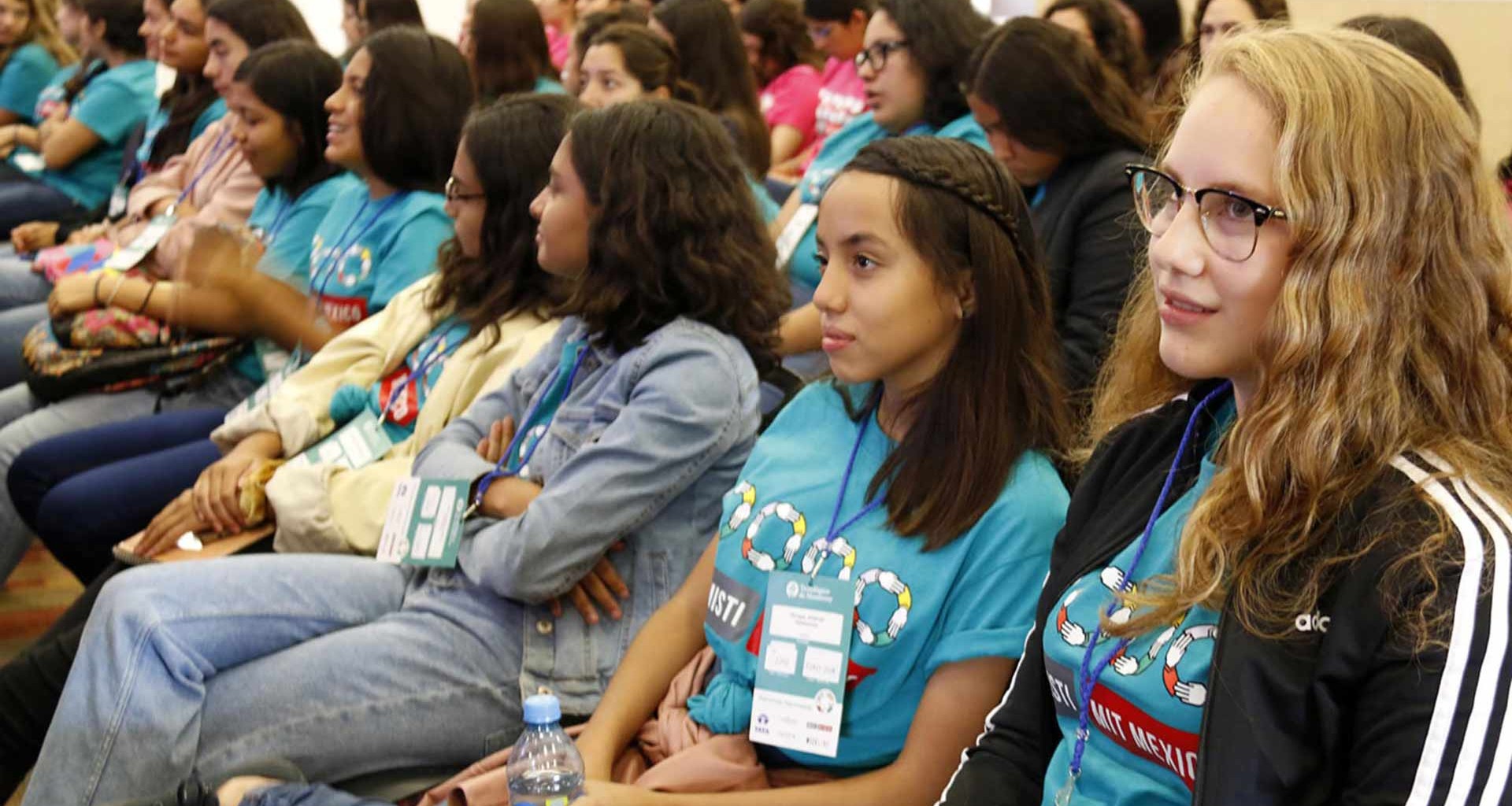 El Tec de Monterrey y MIT promueven en adolescentes mexicanas el pensamiento computacional